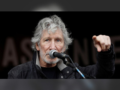 Roger Waters: Assange movement growing, but mainstream media ‘cowed by the ruling class’